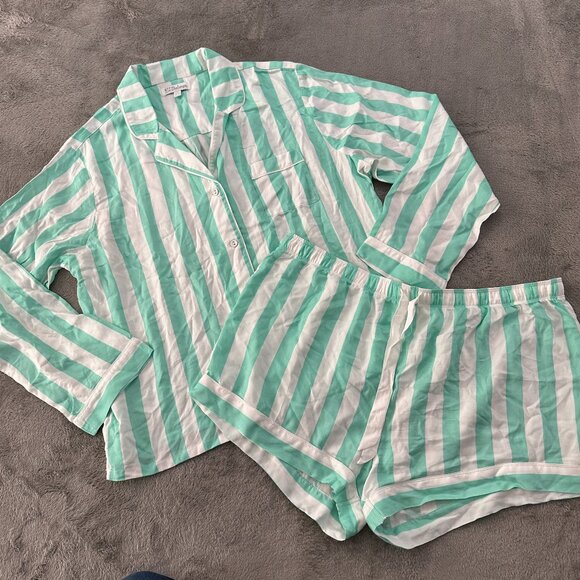 PJ Salvage Pajamas Set XL Green White Striped Shorts Shirt Top - Picture 1 of 6